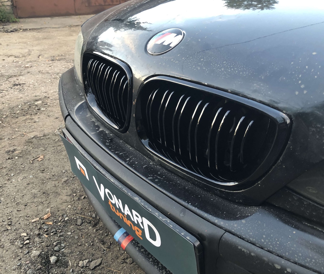 Изображение решётки радиатора BMW E46 седан 01-05 M-стиль сдвоенные артикул 1214340 -- №3