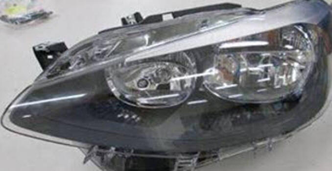 Фара левая, с мотором электрокорректора ВНУТРИ черная BMW F20/F21 11- (F21) BMF2011-000-L 63117229671