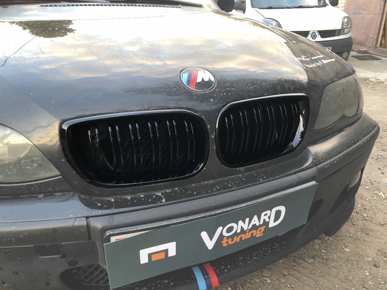 Изображение решётки радиатора BMW E46 седан 01-05 M-стиль сдвоенные артикул 1214340