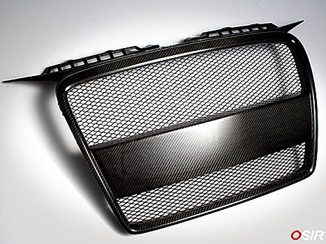 Решетка радиатора Audi A4 B7 S-Line   S4 / RS4 /  без эмблемы из карбона MASK A4 B7S carbon 